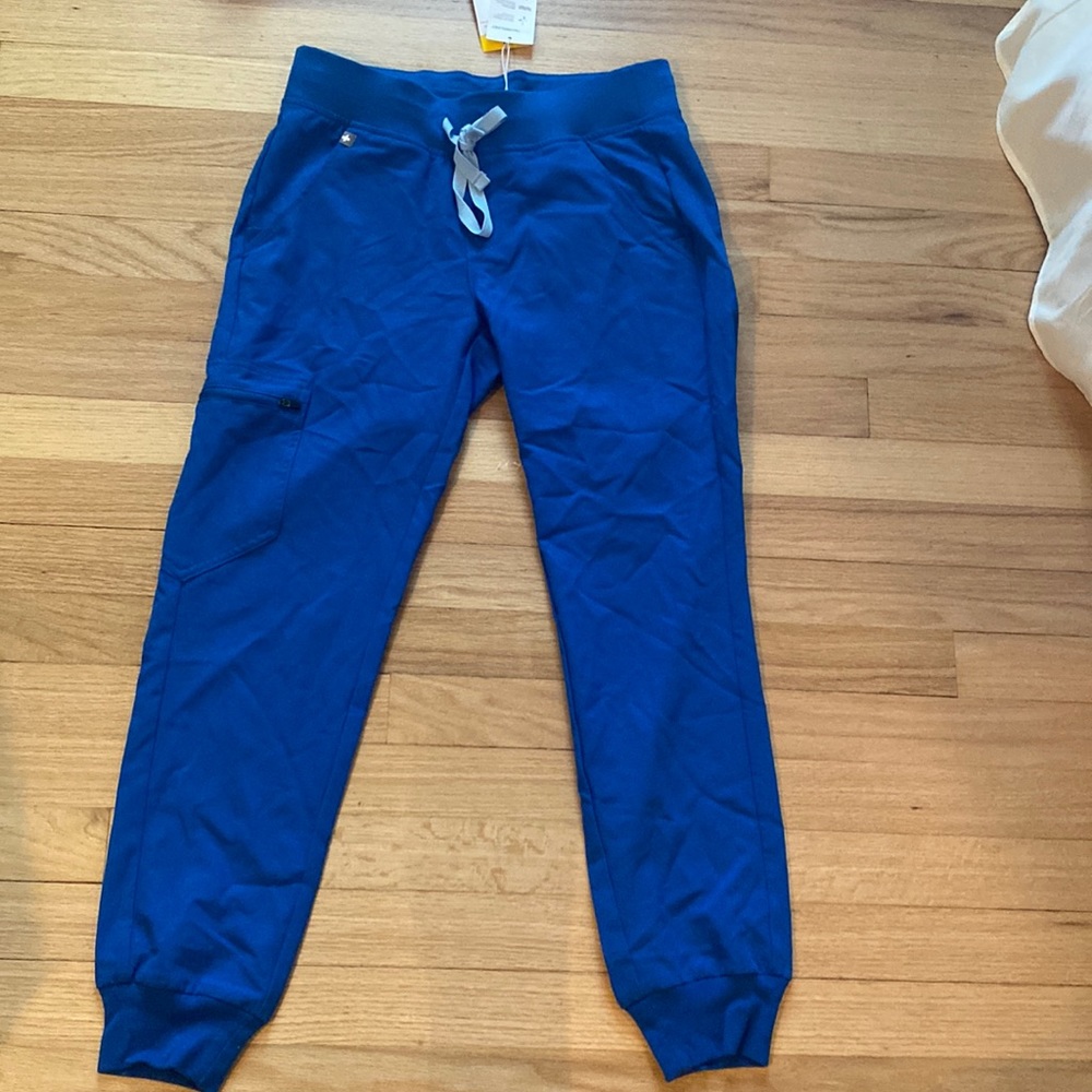 Fig Zamora jogger